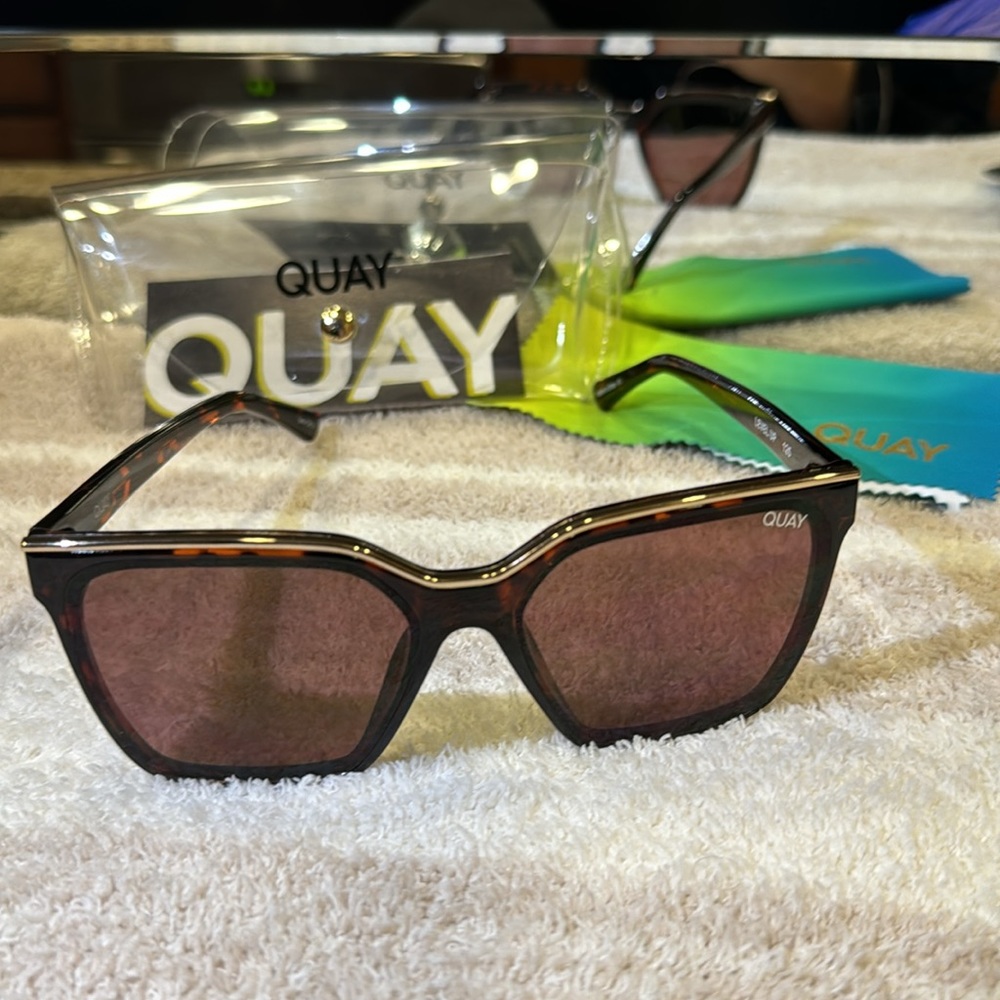 Quay Australia Level Up Sunglasses